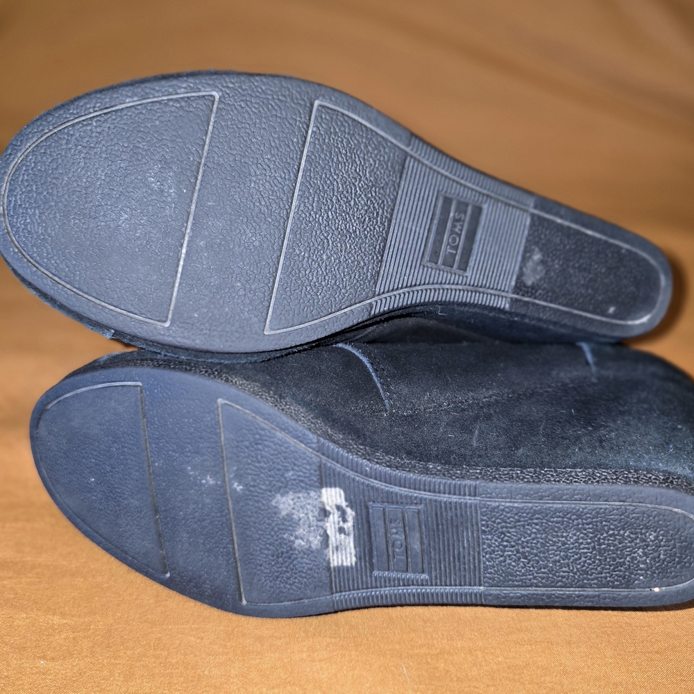Toms Black Suede Ankle Booties - Picture 5 of 7